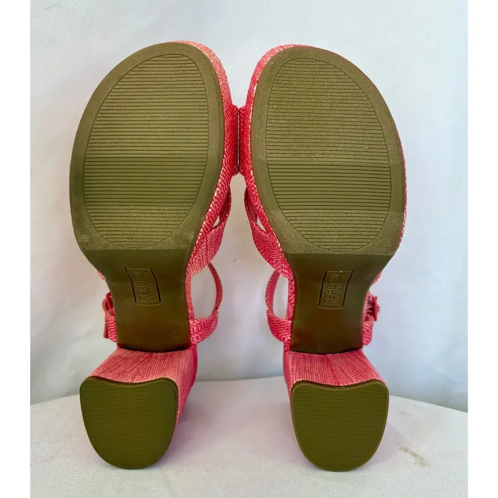 MIC - Picture 6 of 6